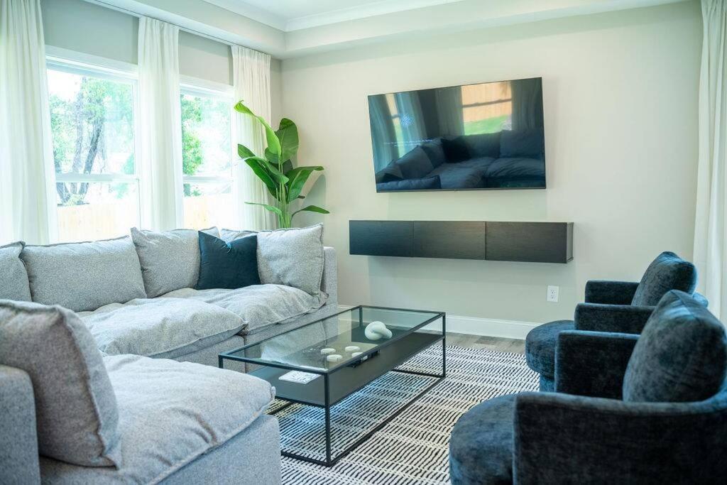Brand New: Urban Oasis 5 Min From Mercedes Benz Ατλάντα Εξωτερικό φωτογραφία